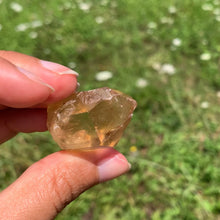Charger l'image dans la galerie, Citrine brut 76
