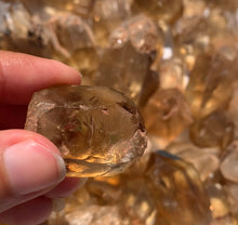 Charger l'image dans la galerie, Citrine brut 102