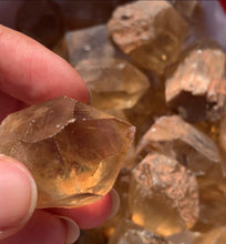 Charger l'image dans la galerie, Citrine brut 43
