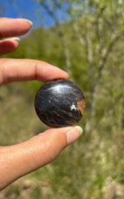 Charger l'image dans la galerie, Microcline / Pierre de lune 13