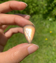 Charger l'image dans la galerie, Pierre de soleil 34