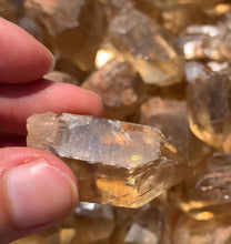 Charger l'image dans la galerie, Citrine brut 37