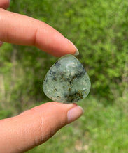 Charger l'image dans la galerie, Préhnite 30