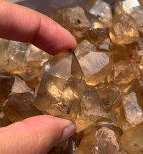 Charger l'image dans la galerie, Citrine brut 25