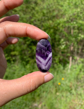 Charger l'image dans la galerie, Améthyste chevrons 64