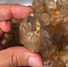 Charger l'image dans la galerie, Citrine brut 26