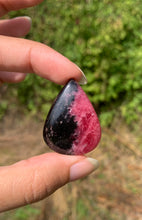 Charger l'image dans la galerie, VENDU Rhodonite 38