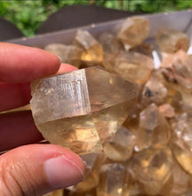 Charger l'image dans la galerie, Citrine brut 18