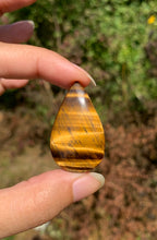 Charger l'image dans la galerie, Oeil de tigre 46