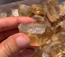 Charger l'image dans la galerie, Citrine brut 21