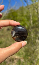 Charger l'image dans la galerie, Microcline / Pierre de lune 10