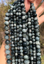 Charger l'image dans la galerie, Perles en oeil d'aigle entre 6 et 10mm OAD