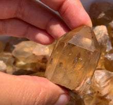 Charger l'image dans la galerie, Citrine brut 4