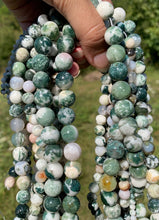 Charger l'image dans la galerie, Perles en agate arbres entre 4 et 12mm