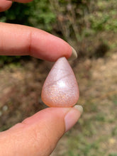 Charger l'image dans la galerie, Pierre de lune 111