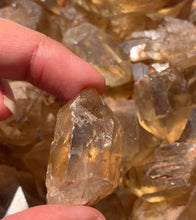 Charger l'image dans la galerie, Citrine brut 37