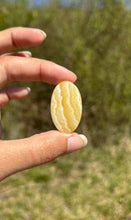 Charger l'image dans la galerie, Calcite jaune 3