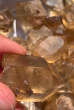 Charger l'image dans la galerie, Citrine brut 25