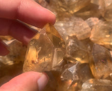 Charger l'image dans la galerie, Citrine brut 31