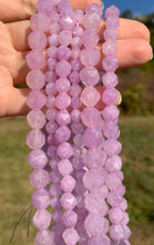 Charger l'image dans la galerie, Améthyste lavande forme diamant entre 6 et 10mm