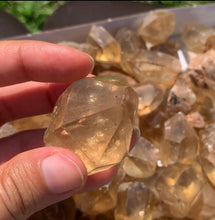 Charger l'image dans la galerie, Citrine brut 18