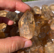 Charger l'image dans la galerie, Citrine brut 26