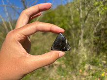 Charger l'image dans la galerie, Microcline / Pierre de lune 6