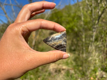 Charger l'image dans la galerie, Microcline / Pierre de lune 8