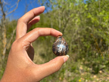 Charger l'image dans la galerie, Microcline / Pierre de lune 14