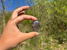 Charger l'image dans la galerie, Microcline / Pierre de lune 15