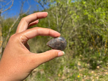 Charger l'image dans la galerie, Microcline / Pierre de lune 15