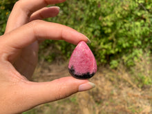 Charger l'image dans la galerie, Rhodonite 32