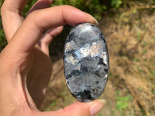 Charger l'image dans la galerie, VENDU Larvikite 8
