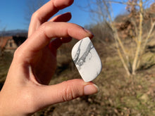 Charger l'image dans la galerie, VENDU Howlite 32