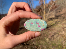 Charger l'image dans la galerie, Rubis fuchsite 12