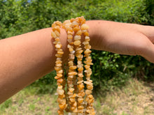 Charger l'image dans la galerie, Perles en aventurine jaune, forme chips