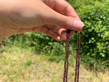Charger l'image dans la galerie, Perles en grenat almandin facettées entre 2 et 4mm