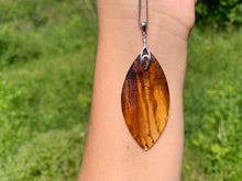 Charger l'image dans la galerie, Bélière "oeil" (argentée, dorée, rosée)