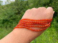 Charger l'image dans la galerie, Perles en cornaline entre 4 et 14mm