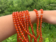 Charger l'image dans la galerie, Perles en cornaline entre 4 et 14mm
