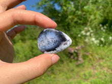 Charger l'image dans la galerie, VENDU Agate dendritique 75