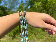 Charger l'image dans la galerie, Perles en turquoise de 4mm