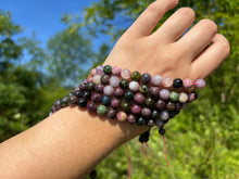 Charger l'image dans la galerie, Perles en tourmaline multicolore entre 6 et 8mm