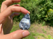 Charger l'image dans la galerie, Larvikite 12