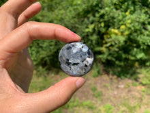 Charger l'image dans la galerie, Larvikite 16