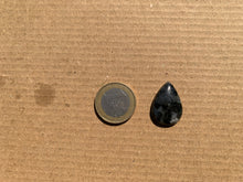 Charger l'image dans la galerie, Larvikite 20