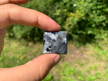 Charger l'image dans la galerie, Larvikite 24