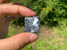 Charger l'image dans la galerie, Larvikite 24