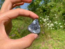 Charger l'image dans la galerie, Larvikite 31