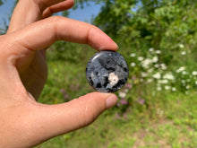 Charger l'image dans la galerie, Larvikite 32